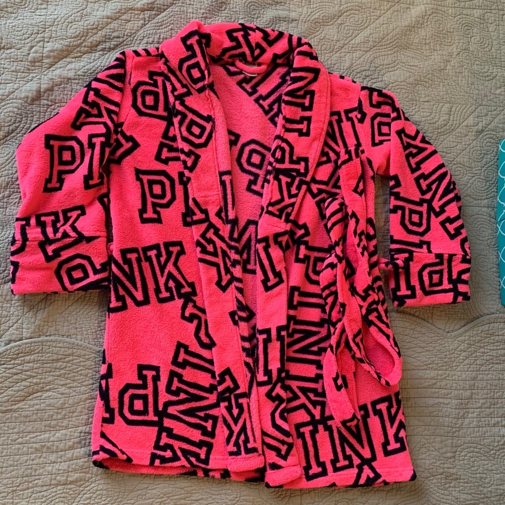 PINK Robe